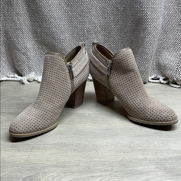 Franco Sarto booties size 8 1/2 - Picture 3 of 5